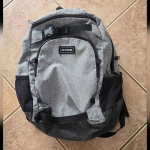 Kid's Dakine 13 L backpack